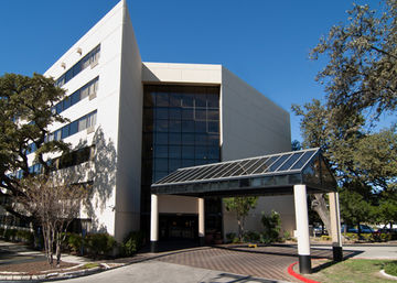 H I Express & Suites San Antonio Medical-Six Flags Eksteriør billede